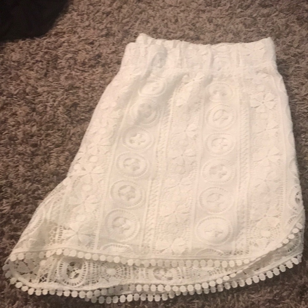 White lace shorts